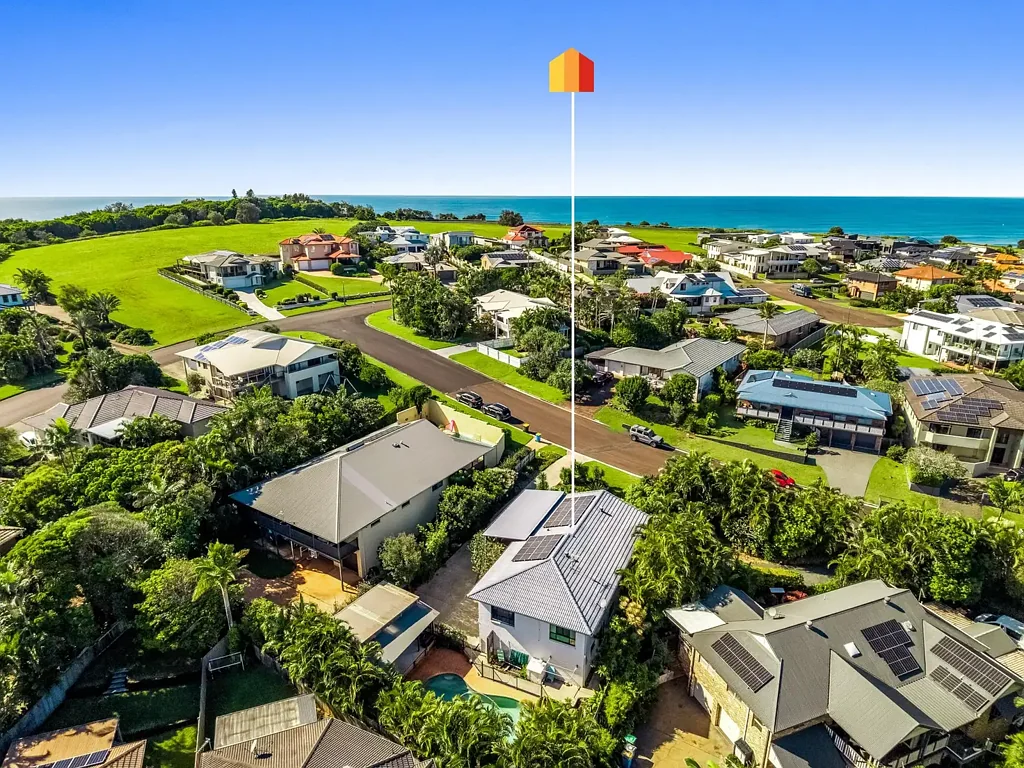 Skennars Head 5房  Coastal Living in Headlands Estate