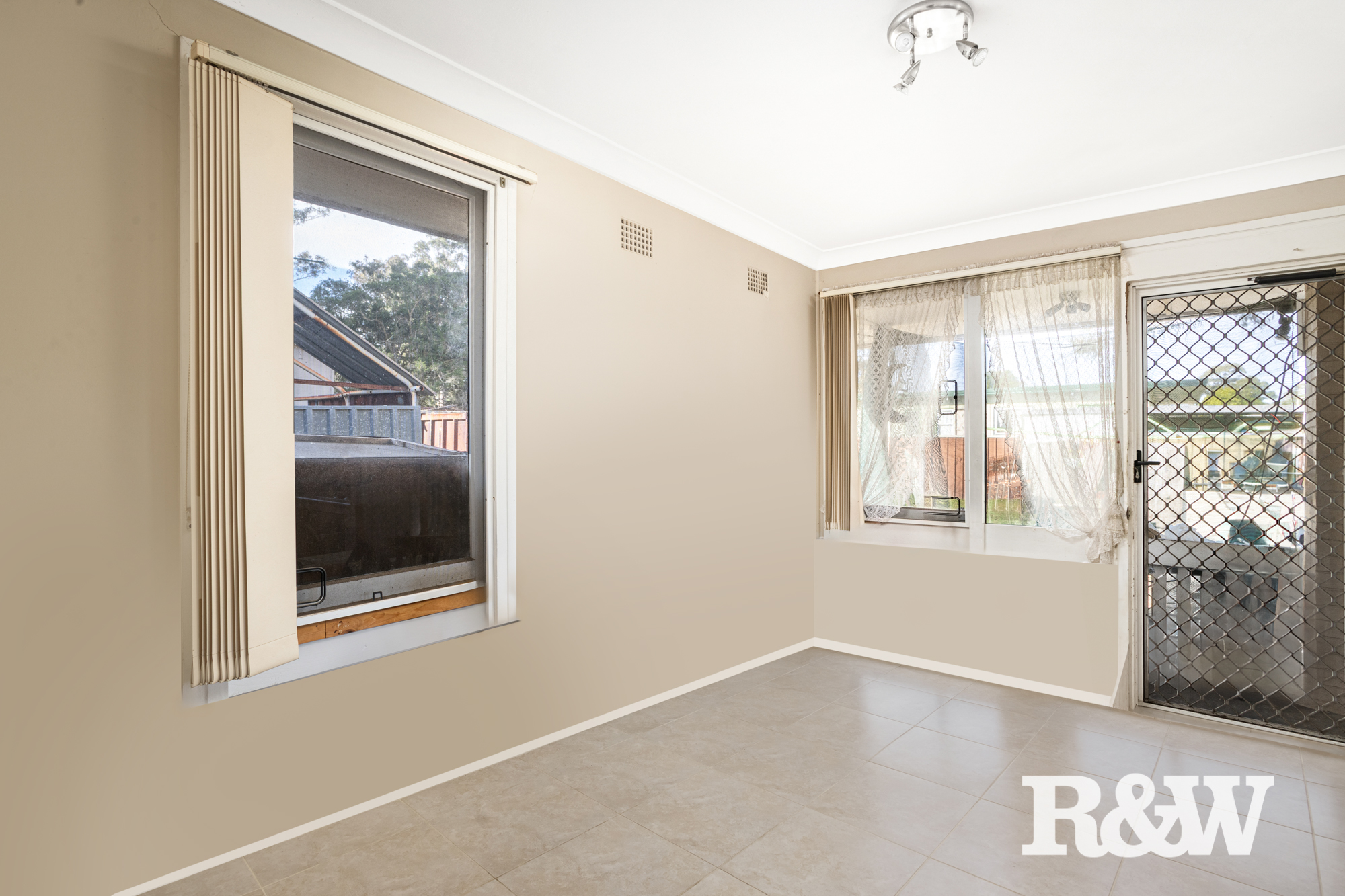 32 MANIFOLD RD, BLACKETT NSW 2770, 0 rūma, 0 rūma horoi, House