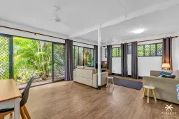 1/9-11 Amphora Street, Palm Cove