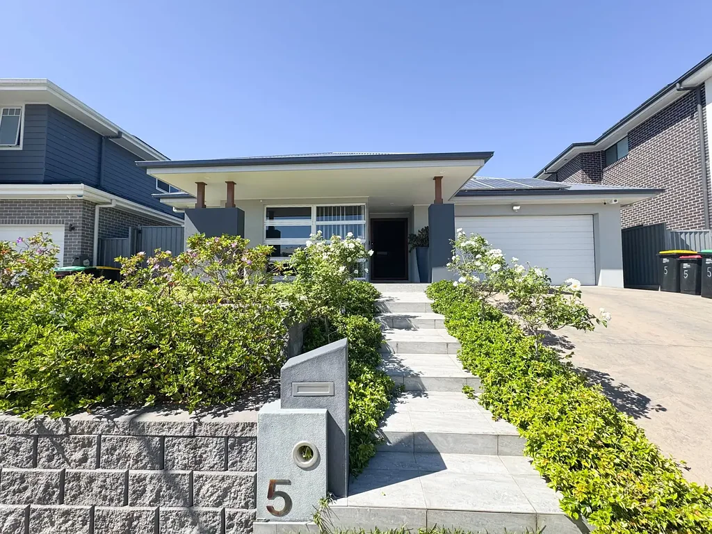 4 Bedroom Family Home in Mulgoa Rise