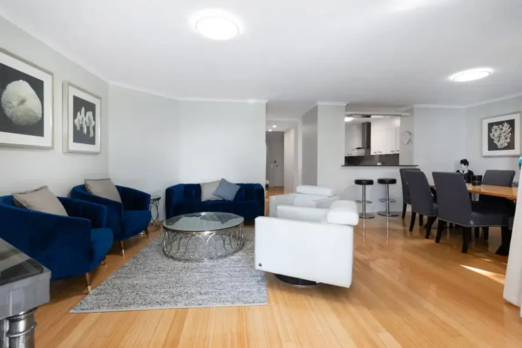 Runaway Bay 3Phòng ngủ NORTH FACING GROUND FLOOR APARTMENT