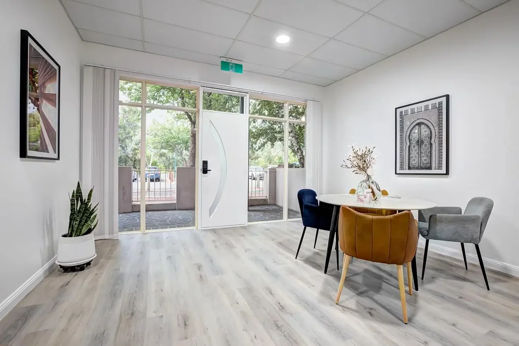 Fully Furnished Lakeside Living in the Heart of Gungahlin