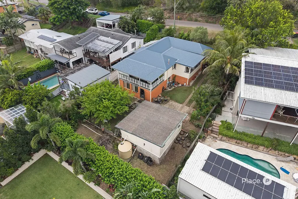 Seven Hills 3침실 Elevated Post-War Opportunity with City Glimpses and 20m Frontage