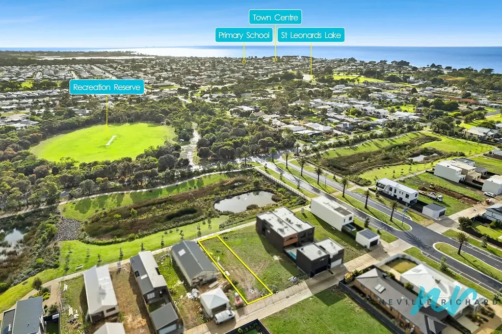 St Leonards Rare 424sqm Terrace Lot with Parkland Frontage