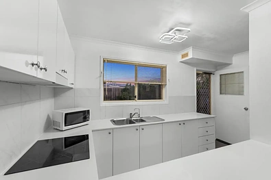 Kusina - Unit 5/5 BATTERSBY STREET, CABOOLTURE