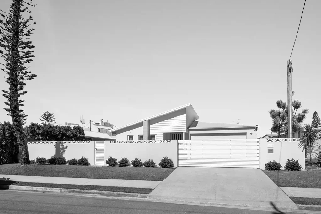 3 Oomoo Street, Buddina, QLD 4575