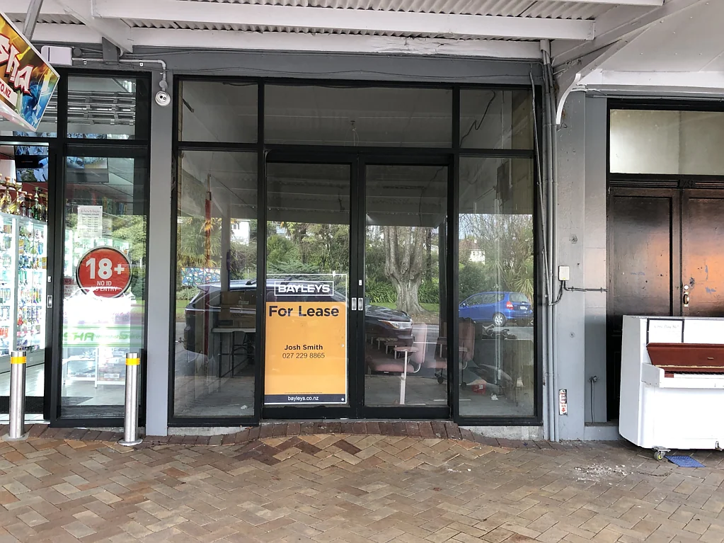 Te Kuiti Work below, live above- For Lease
