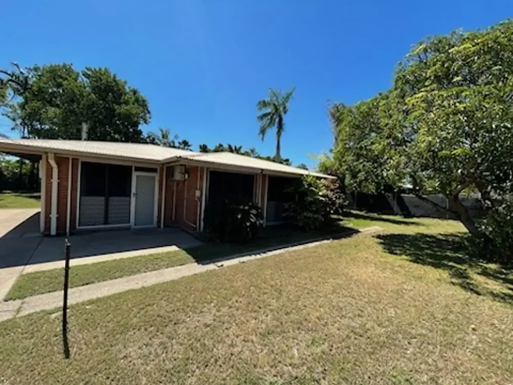 Family Home in Ideal Location!