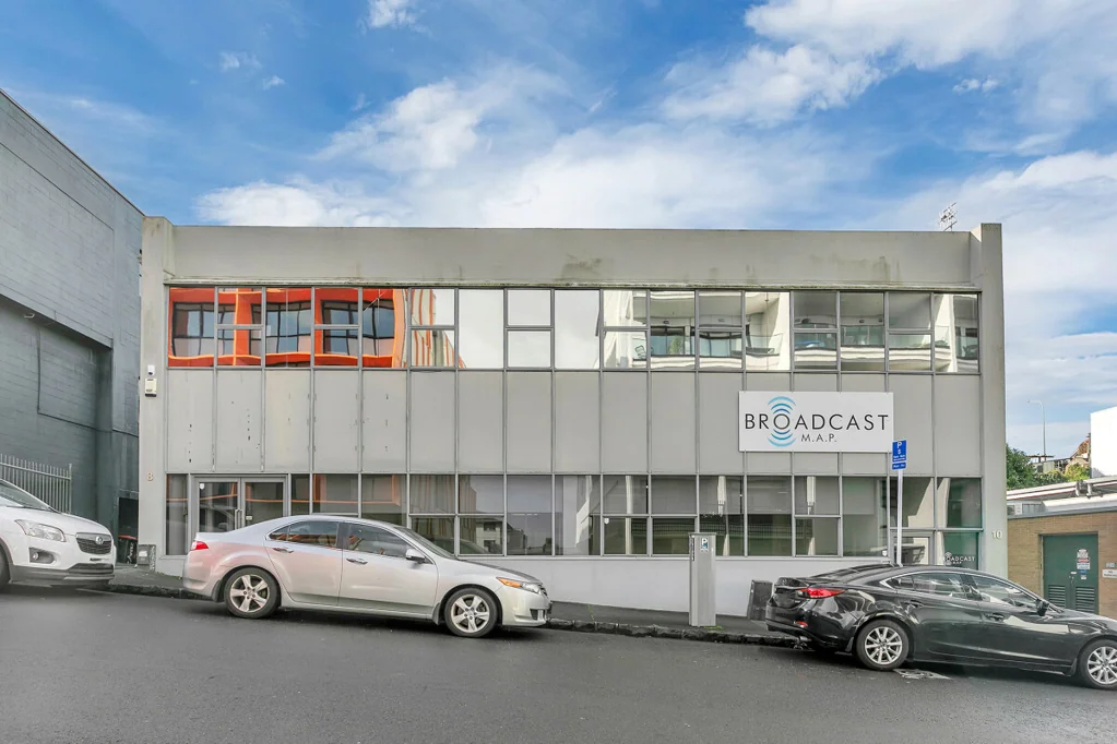 Eden Terrace Standalone & Cost Effective