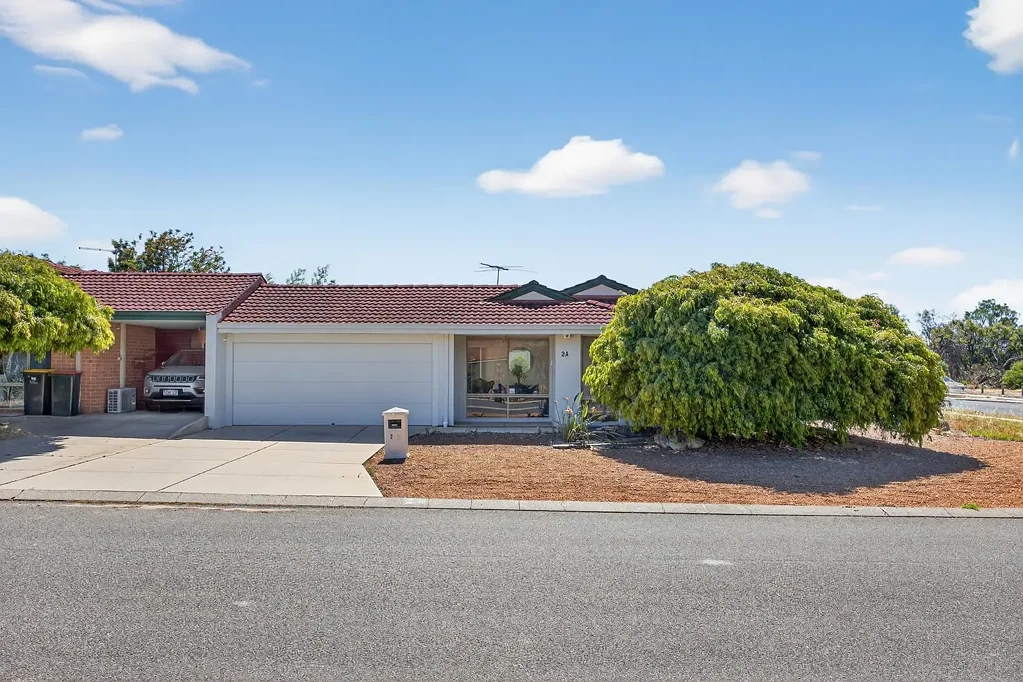 2A Carmil Place, Alexander Heights, WA 6064