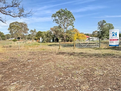Lexton FRESH AIR, OPEN SPACE & A HANDY SHED