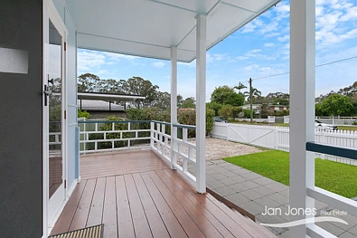 Iba Pa - 5 Seymour Street, Deception Bay, QLD 4508