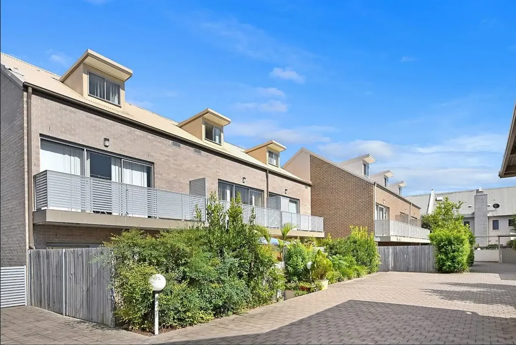 Super spacious townhouse with high quality inclusions