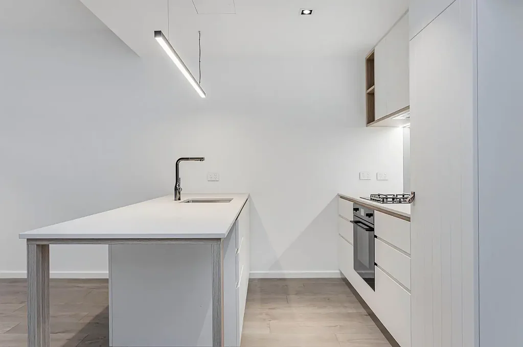 Norwood 2房  Cosmopolitan Apartment Captures City-Fringe Living.