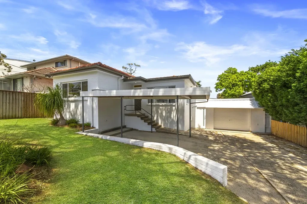 11 Fitzpatrick Avenue East, Frenchs Forest, NSW 2086