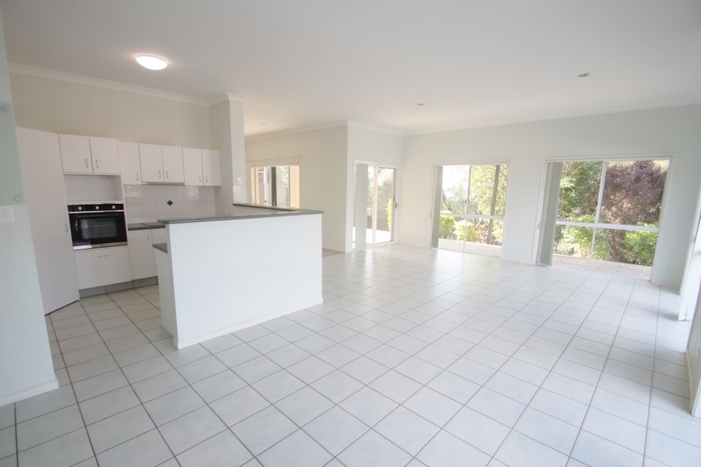 20 MANRA WAY, PACIFIC PINES QLD 4211, 0 غرف, 0 حمامات, House