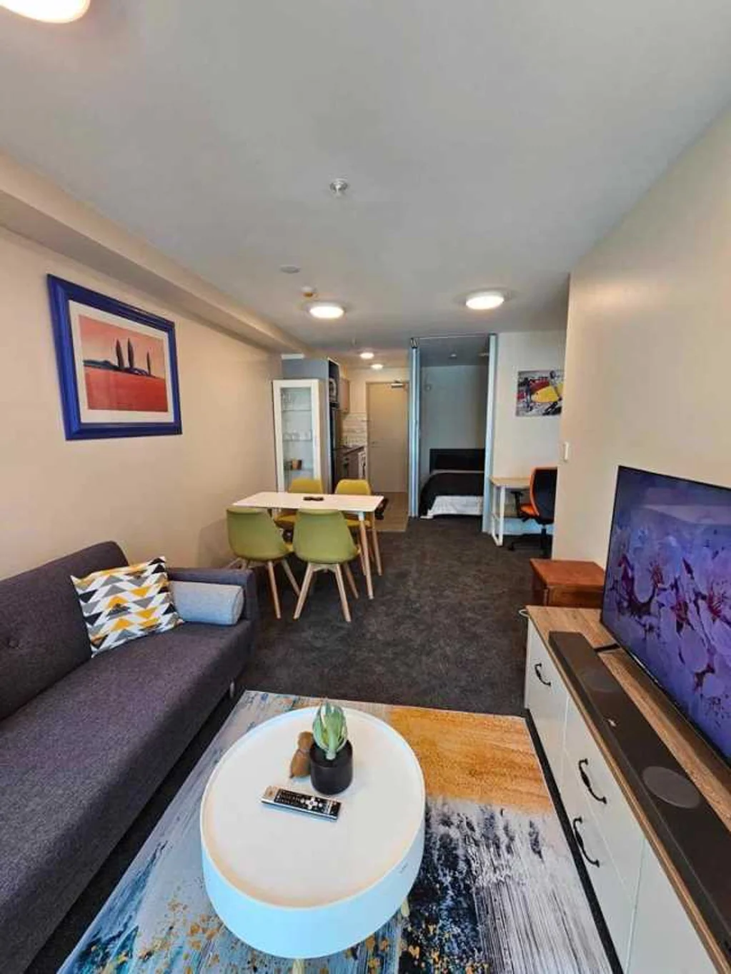 Auckland Central 2 Bedroom 2 Bed 2 Bath 1 Car Park in City Centre Freehold