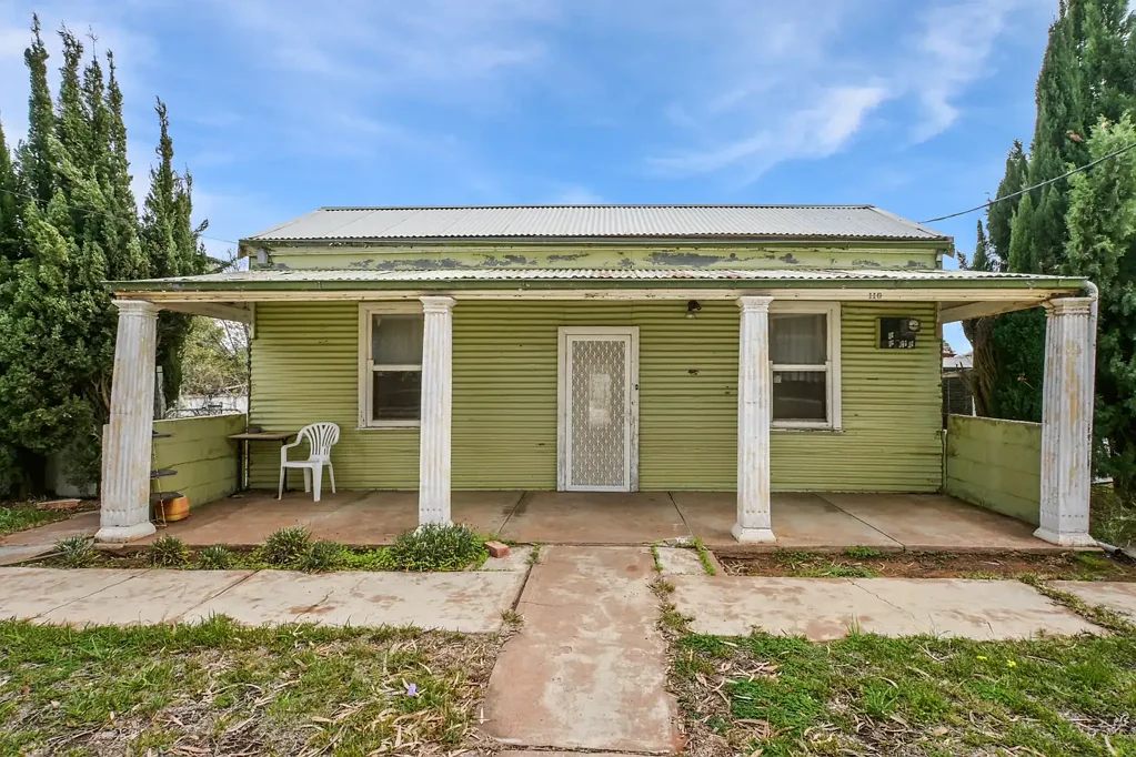 110 Wilson Street, Broken Hill, NSW 2880