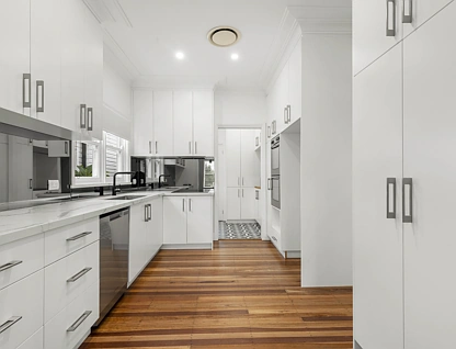 14 Kanoona Street, Caringbah South, Sutherland Shire, 3 침실, 1 욕실, House