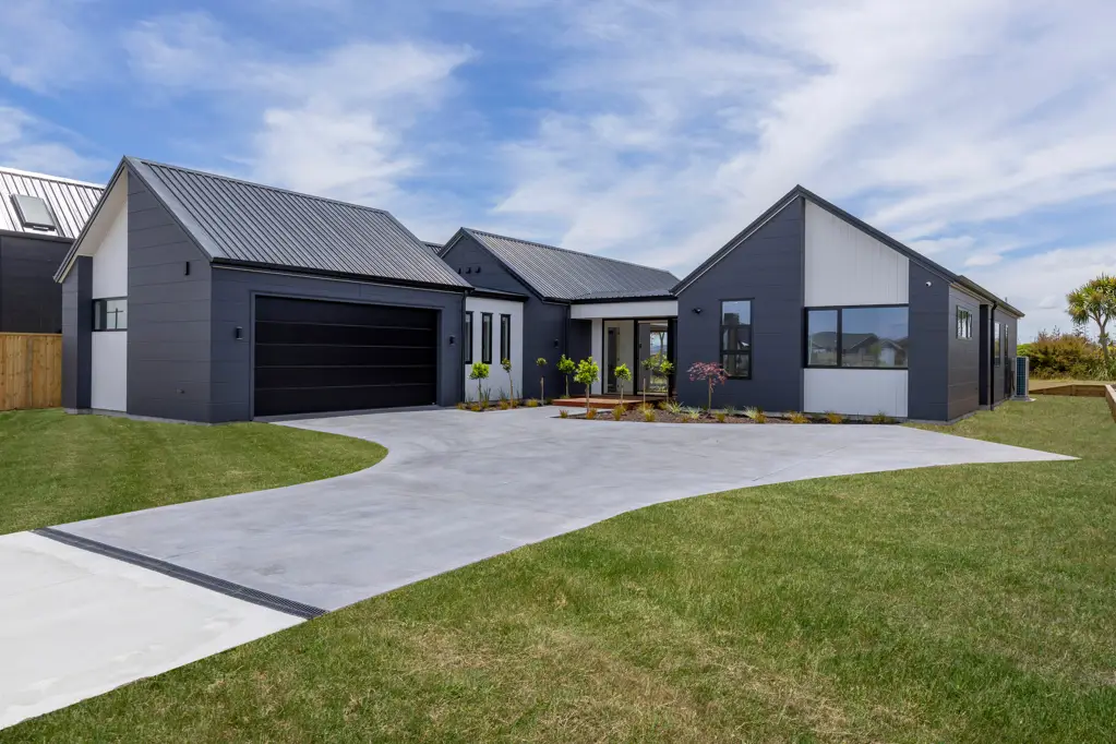 Wharewaka 4房  Seamless design, exceptional living