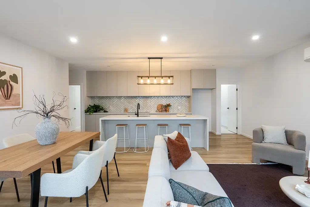 Essendon West 3ਬੈੱਡਰੂਮ Modern Townhouse for Easy Living
