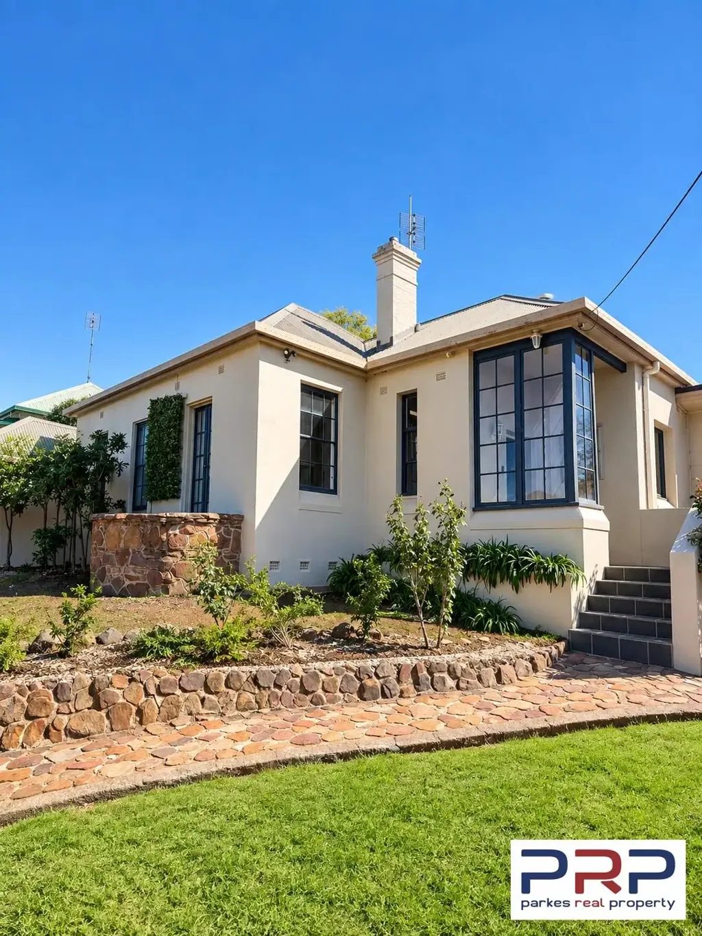 Parkes 3બેડરૂમ Great Location & Easy Living