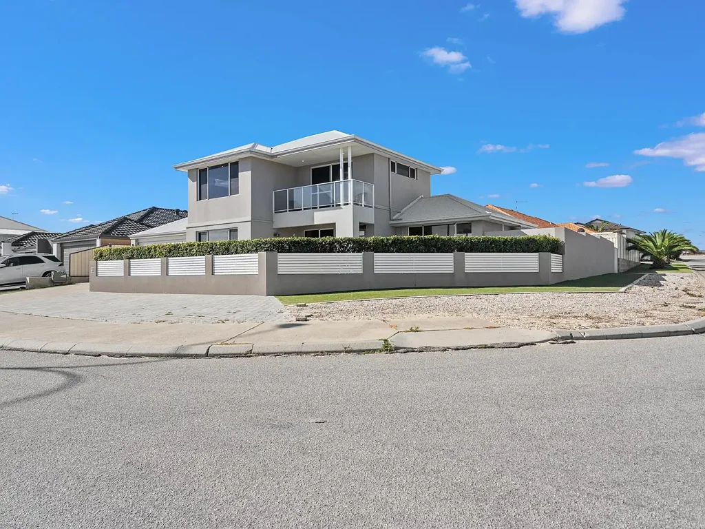 196 Lagoon Drive, Yanchep, WA 6035