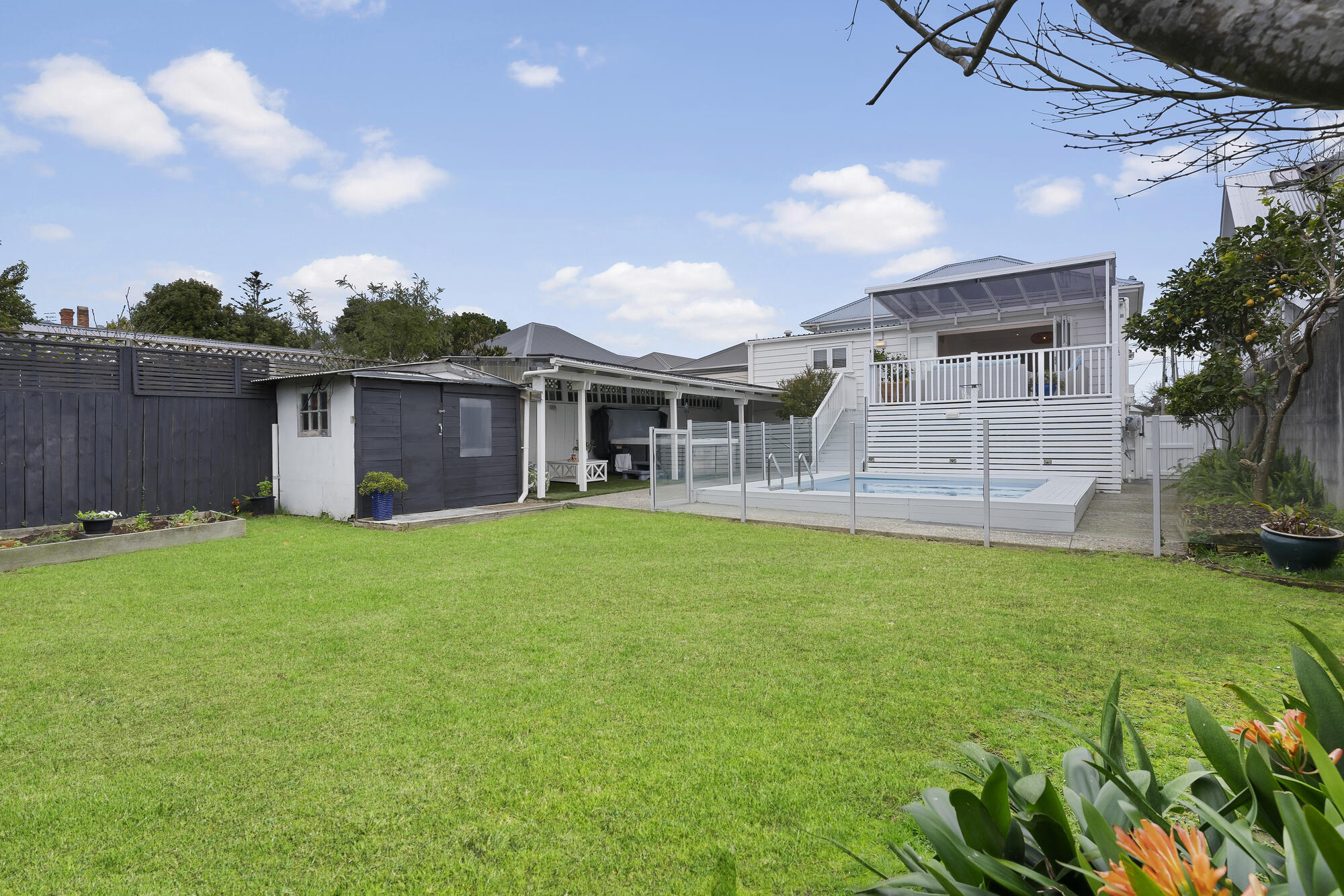 8 Kiwi Road, Devonport, photo 6