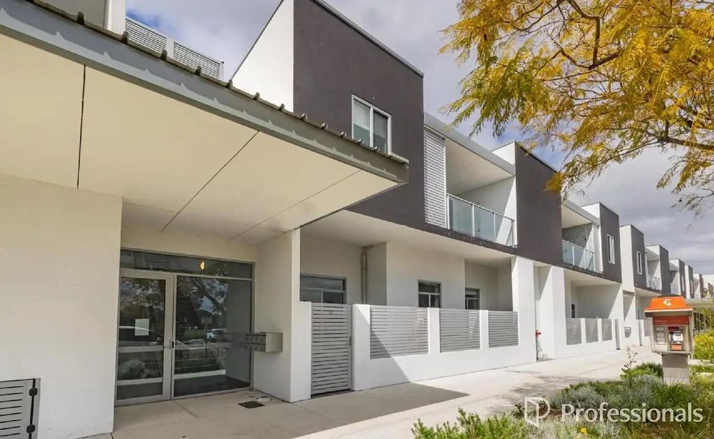 East Cannington 2 Bedroom Modern Apartment with Park Views