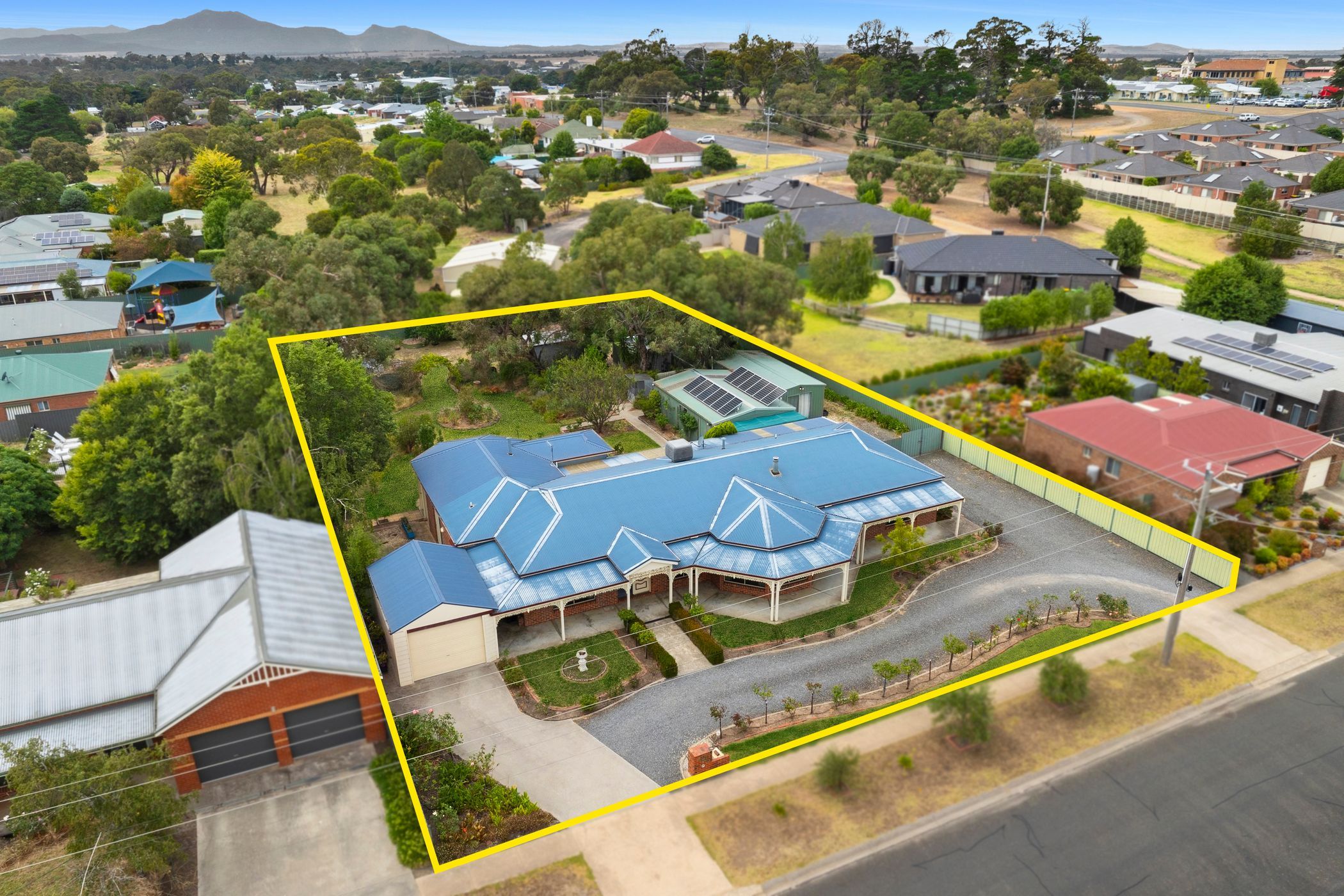 20 BEVERIDGE ST, ARARAT VIC 3377, 0 Kuwarto, 0 Banyo, House