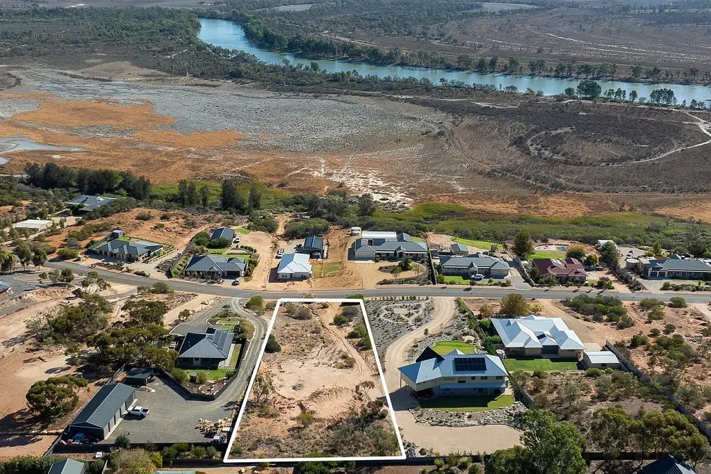 Loxton Build your Dream Home!
