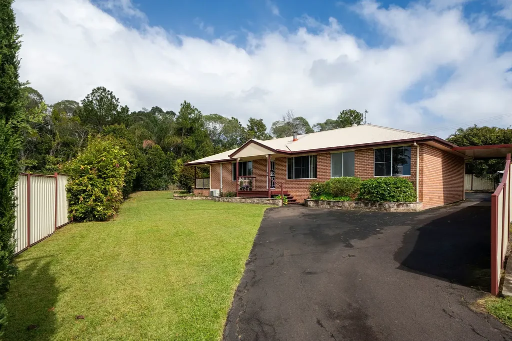 Cooroy 4房  Big Block, Powered Shed and Mount Cooroy Views