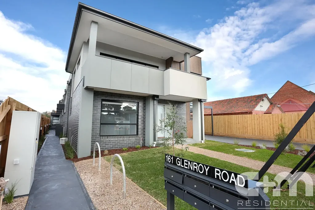 Modern Lifestyle and Perfect Location