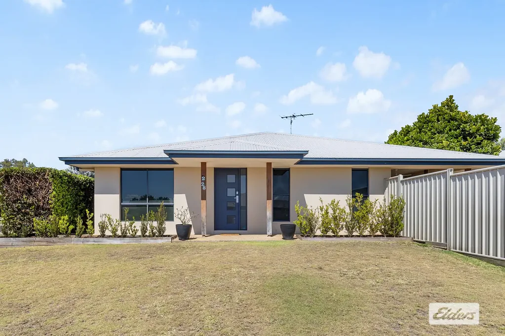 2/28 Saville Street, Emerald, QLD 4720