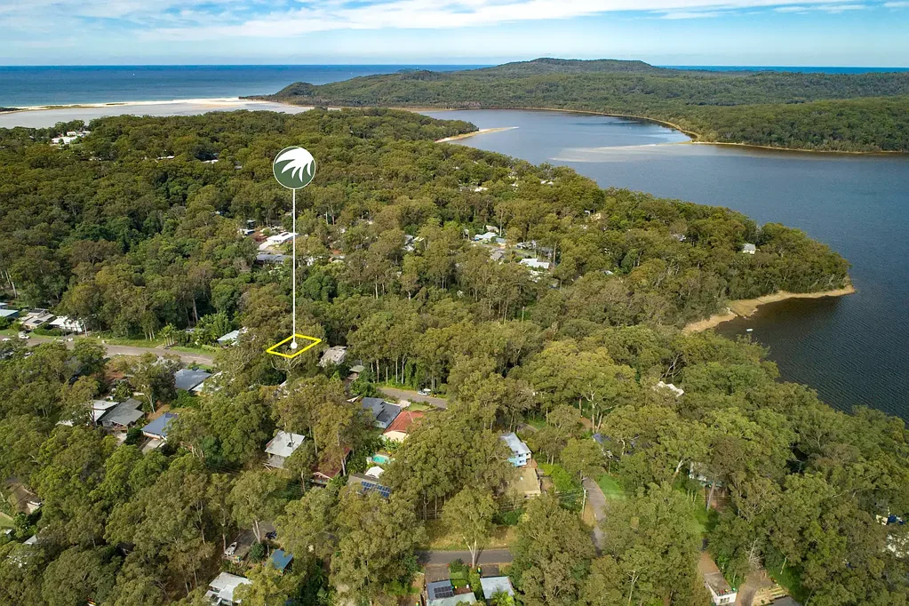 Smiths Lake Secluded Coastal Living with a Natural Bushland Backdrop