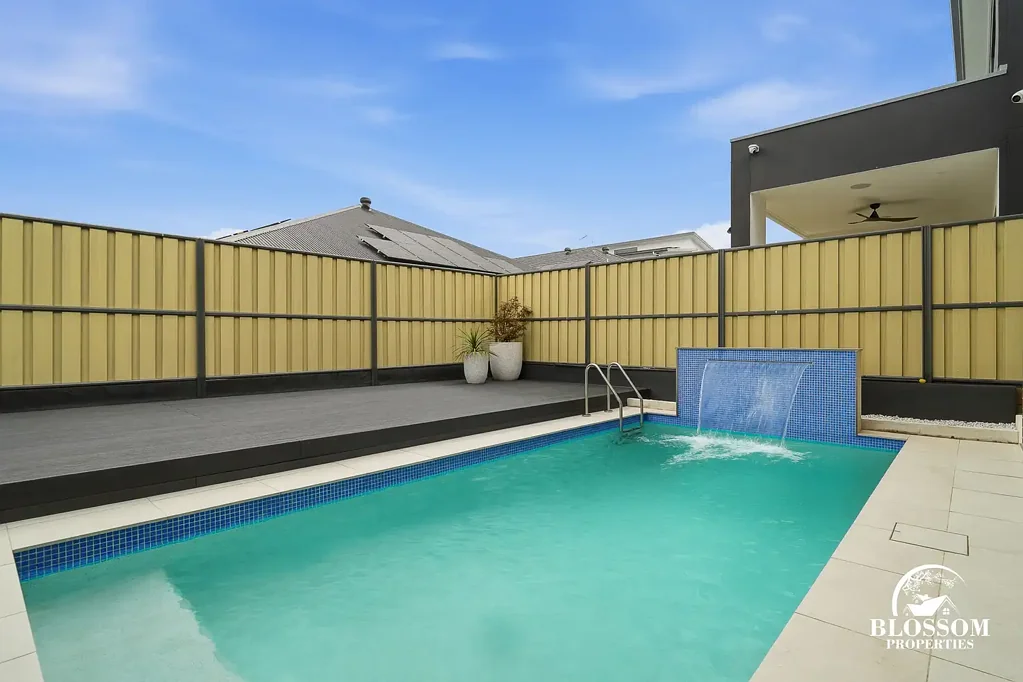 Box Hill 5બેડરૂમ 418m² of Uncompromising Luxury – Pool, Prestige & Every Inclusion You Could Want!!