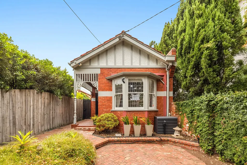52 Richardson Street, Essendon, VIC 3040