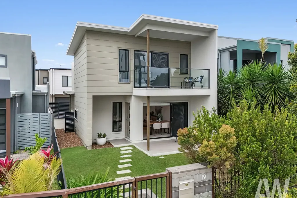 19 Prosperity Drive, Birtinya, QLD 4575