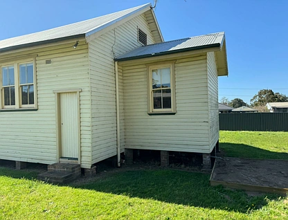 32 Station Street, Douglas Park, Macarthur Region, 1房, 1浴, House