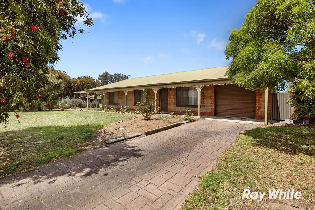 10 North Terrace, Meningie, SA 5264