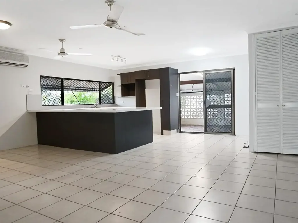 Four Bedroom Home in Whitfield with a Huge Pool - Short Term Rental  - Lease to expire 07/08/2026 - No Extension available past this date