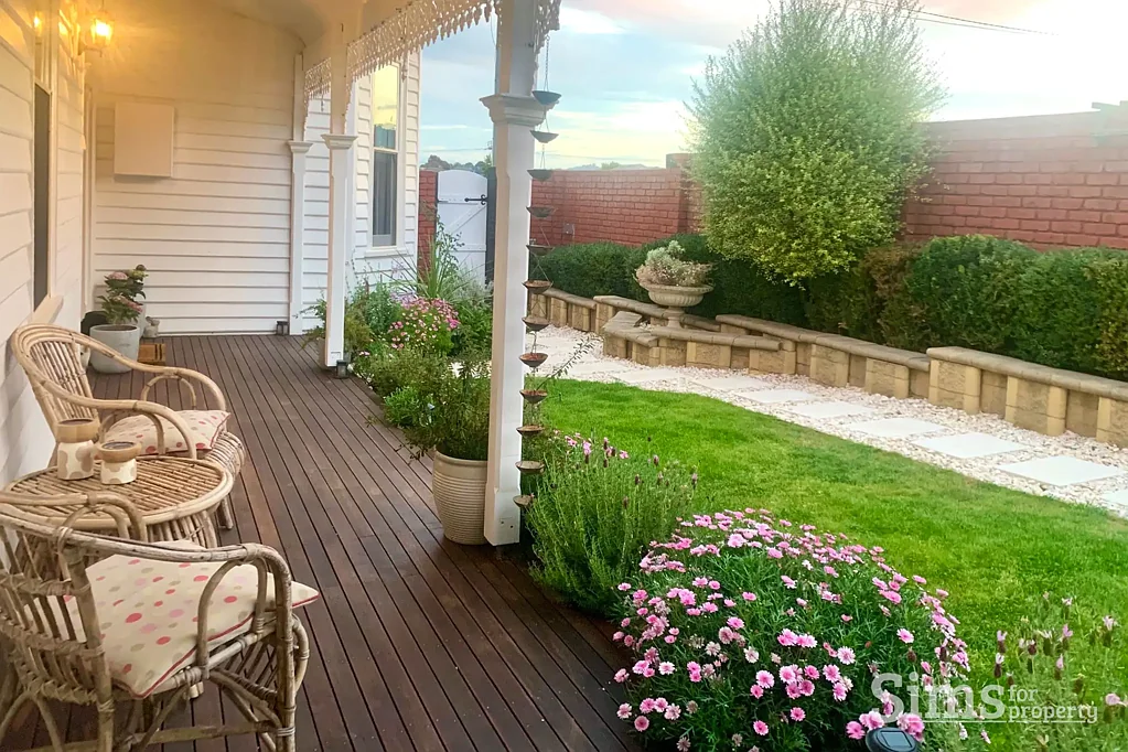 Devonport 3 Bedroom Stunningly Renovated 3-Bedroom Victorian Home