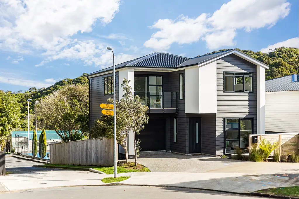 11A Barberry Grove, Maungaraki, Lower Hutt, Wellington