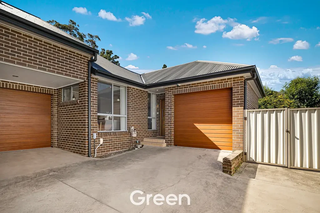 West Ryde 3ห้องนอน 3 bedroom Villa in a quiet rear setting with north facing courtyard