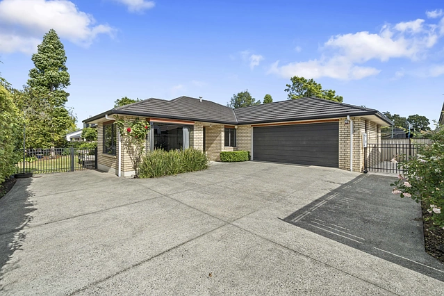 25A George Crescent, Buckland, Franklin District