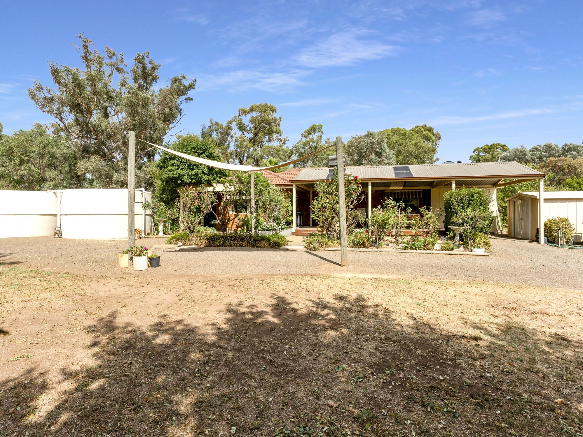 252 BERGER RD, DEVENISH VIC 3726, 0 rūma, 0 rūma horoi, House