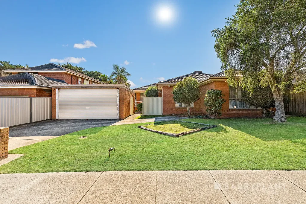 34 Van Der Haar Avenue, Berwick, VIC 3806