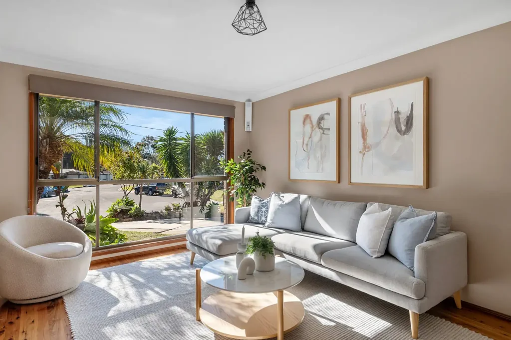 Dapto 3Phòng ngủ Easy family living in a quiet parkside setting