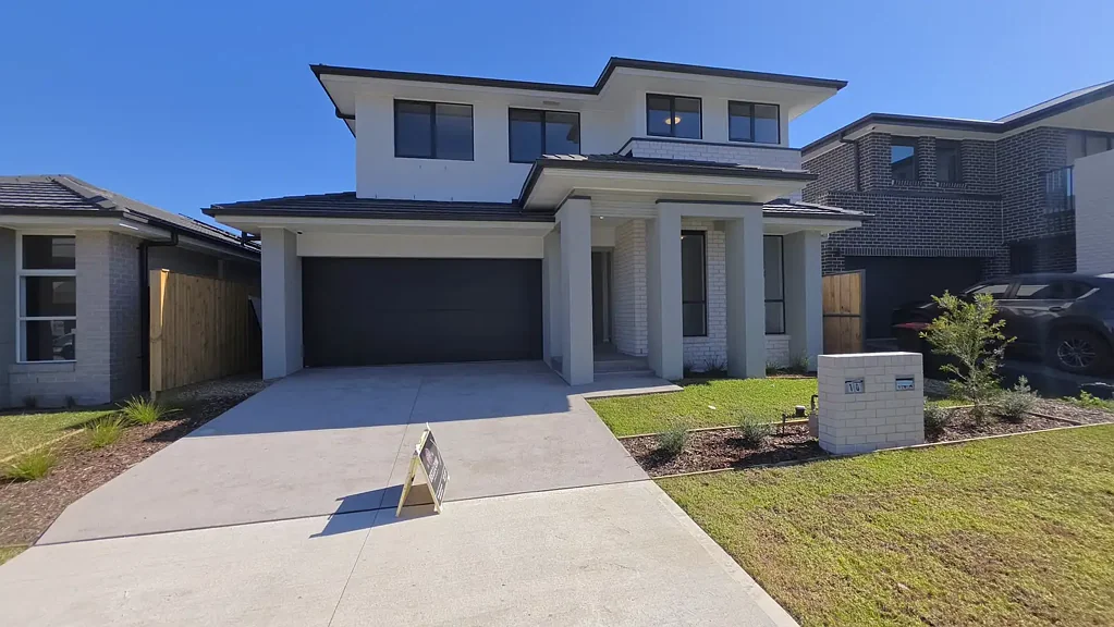 Box Hill 6房 4卧室全新住宅，2卧室独立姻亲房，双重收入 4 Bedroom Brand New Home,  2 Bedroom Granny Flat Dual Income