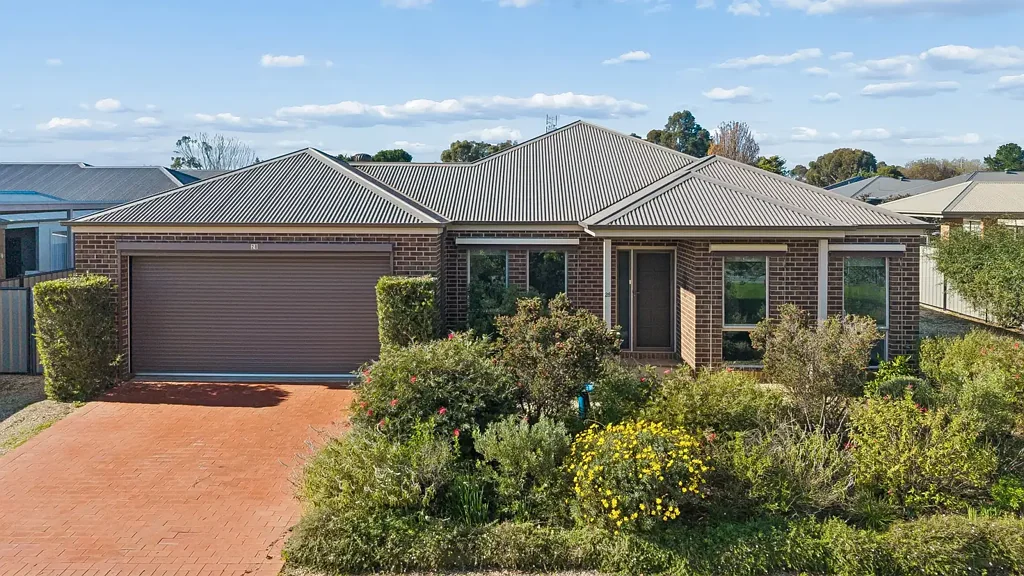 Nagambie 4બેડરૂમ "Ashbrook"